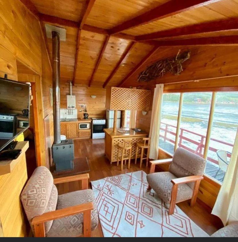 Cabanas Palafitos Dalmacia كاسترو المظهر الخارجي الصورة